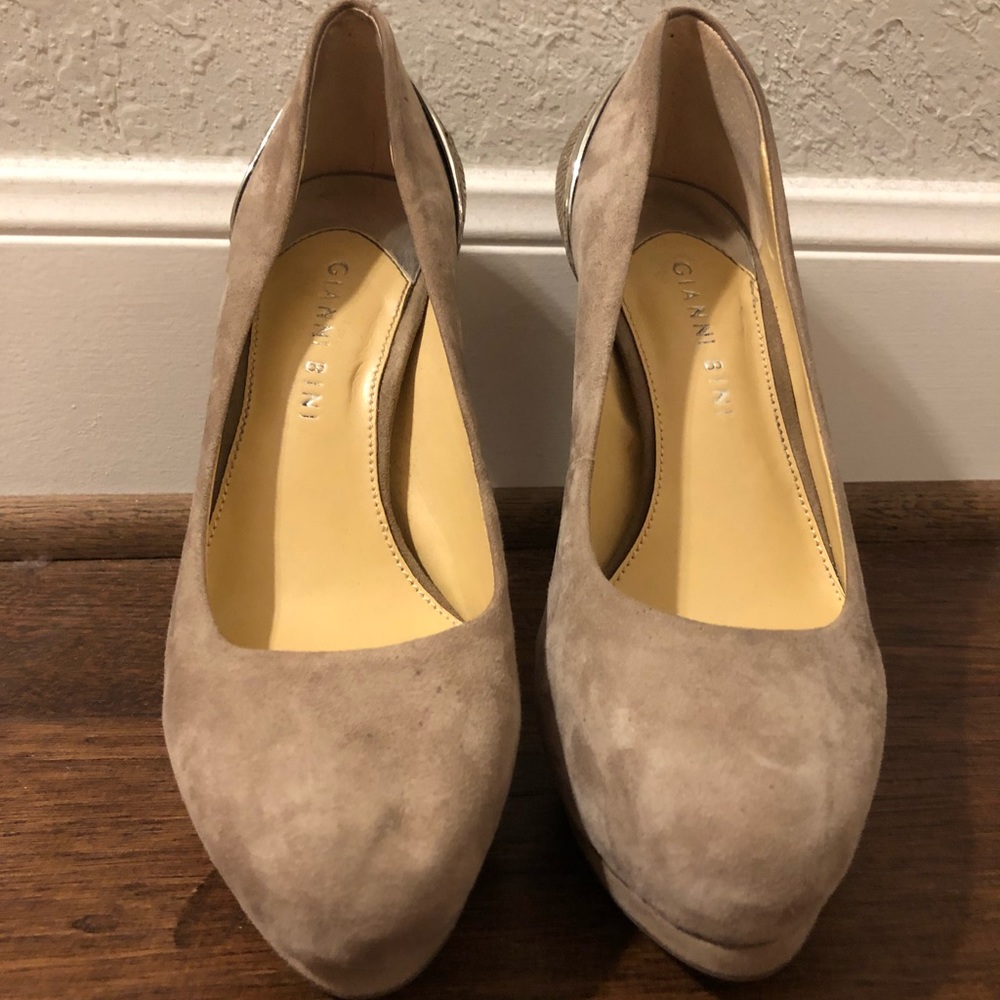 Gianni Bini heels size 7.5